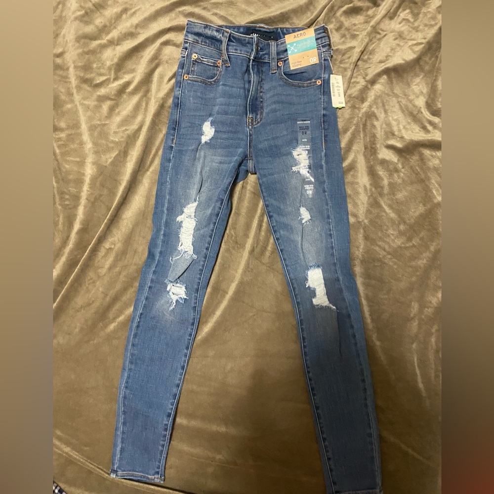 Aeropostale ripped skinny jeans, never worn, NWT, size 0R, super stretchy